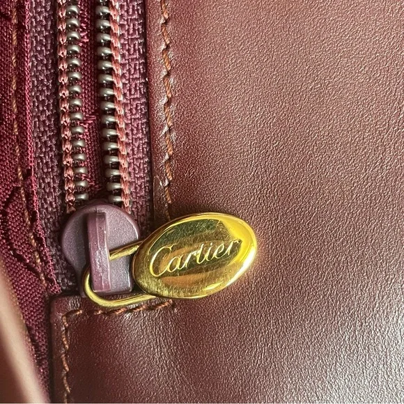 Must de Cartier Calfskin purse on strap - Picture 7 of 14